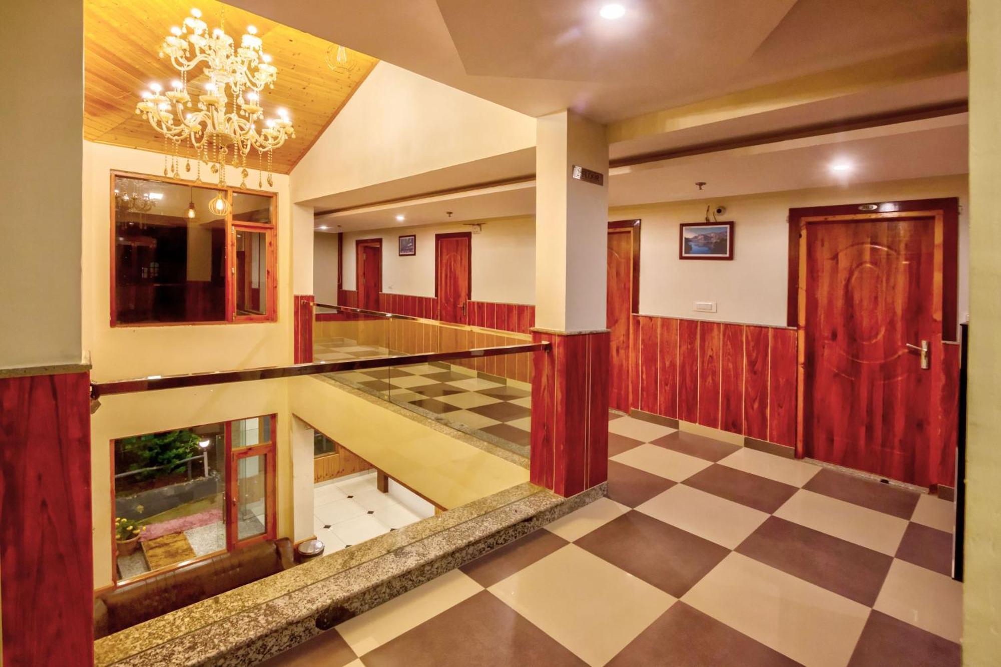 Montana Blues Resort By Snow City Manāli Exterior foto