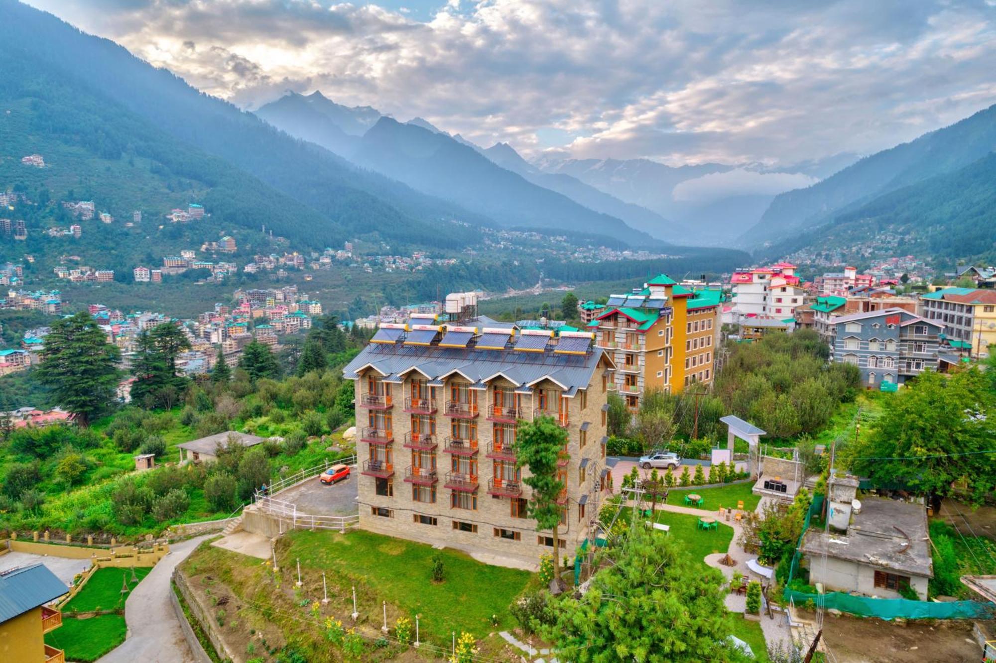 Montana Blues Resort By Snow City Manāli Exterior foto